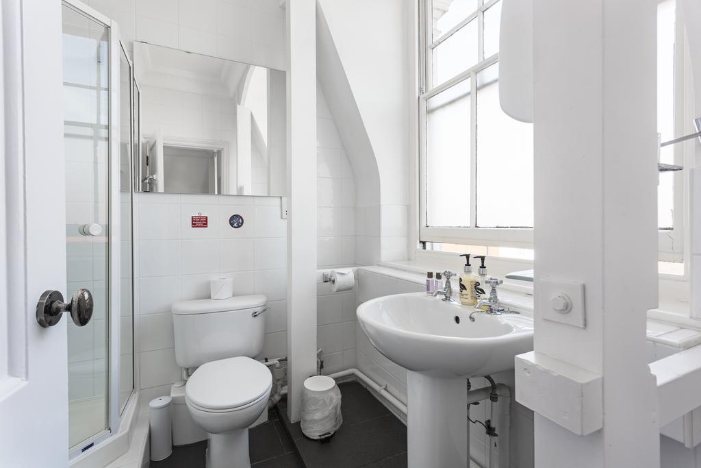 Hashtag Hotel Maidstone Esterno foto