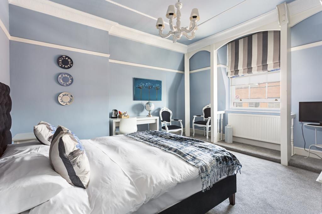 Hashtag Hotel Maidstone Esterno foto