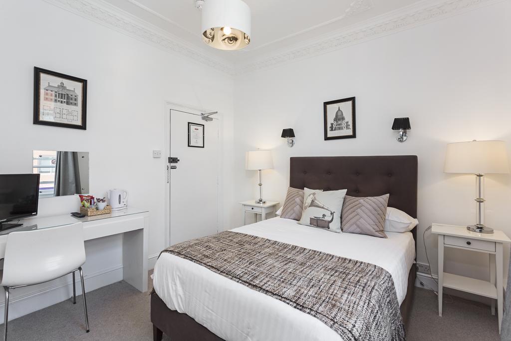 Hashtag Hotel Maidstone Esterno foto
